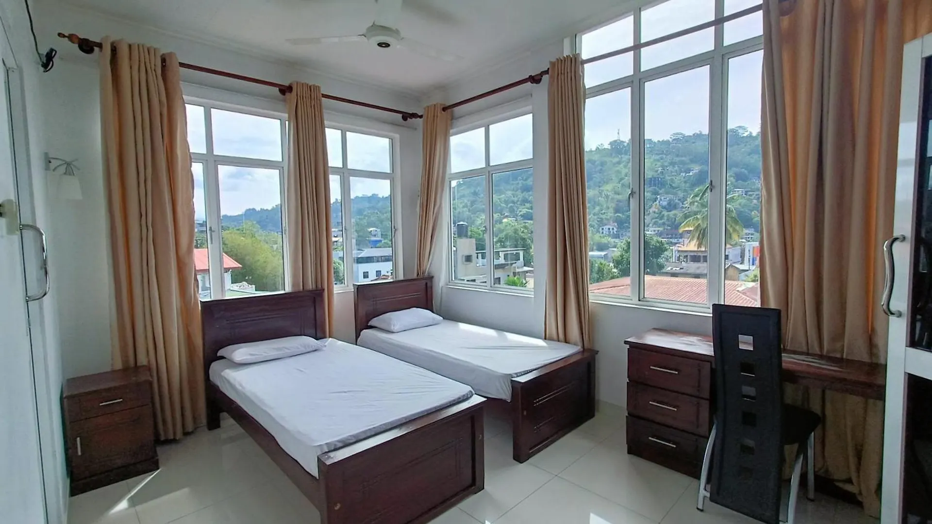 Smile Hub Kandy Penthouse Apartment